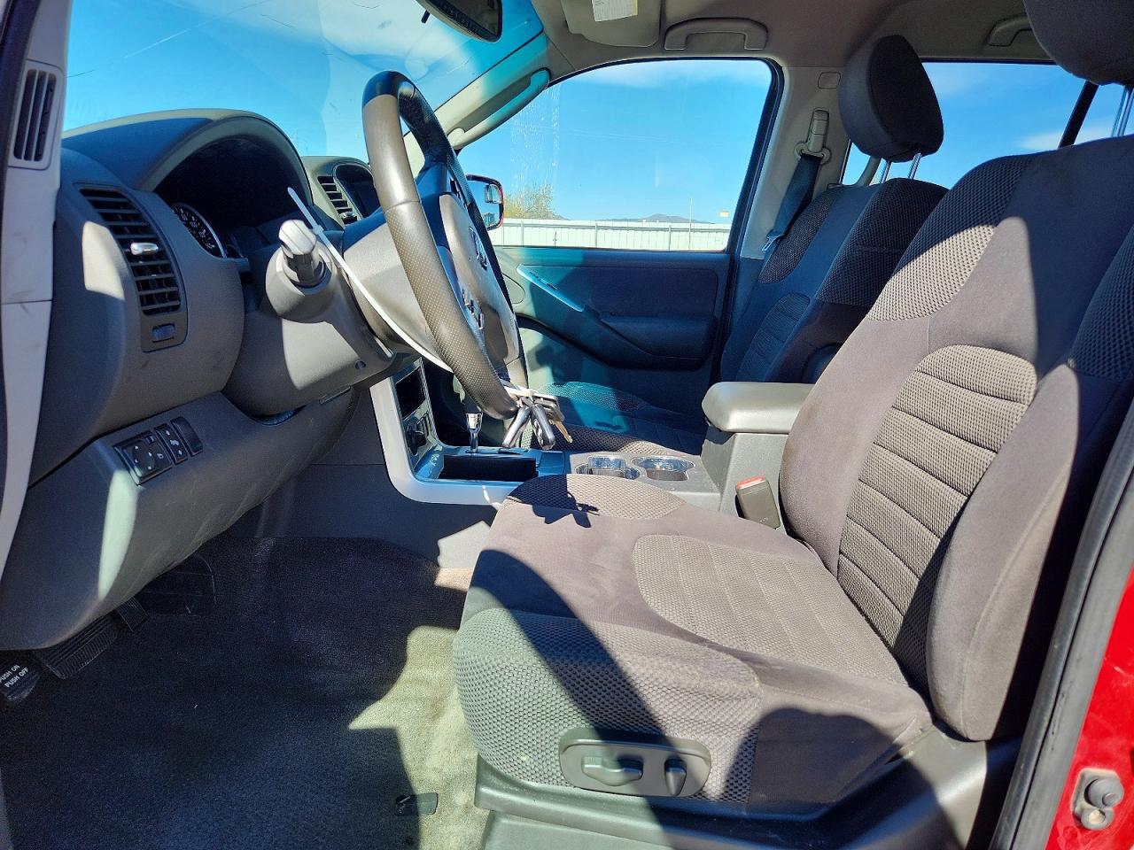2011 Nissan Pathfinder S Red vin: 5N1AR1NB2BC618556