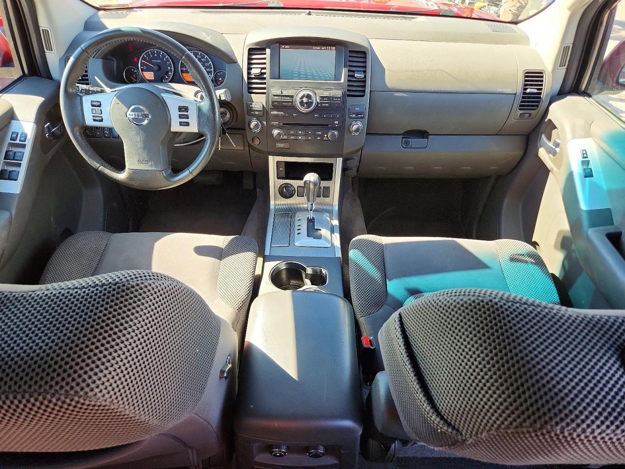 2011 Nissan Pathfinder S Red vin: 5N1AR1NB2BC618556