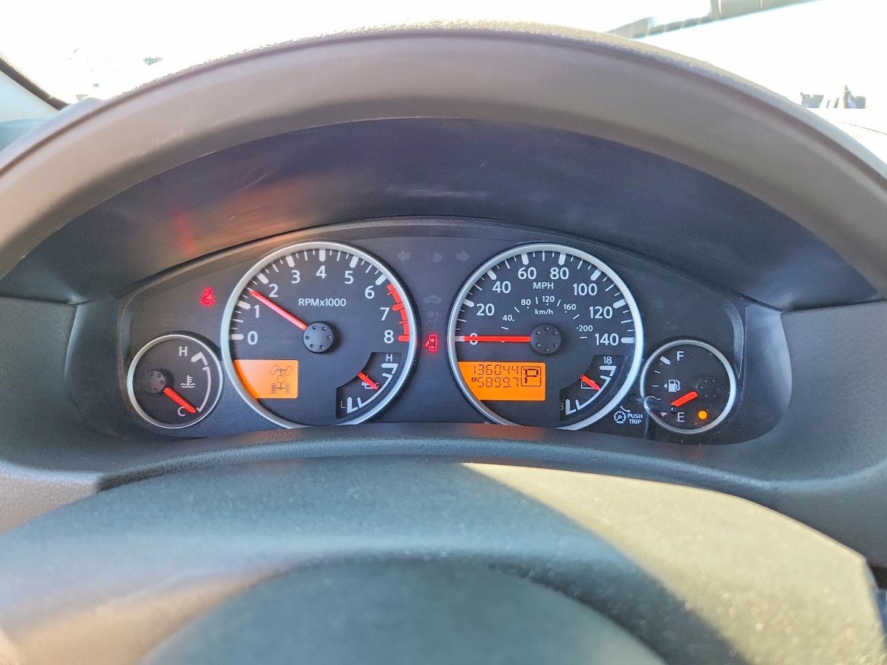 2011 Nissan Pathfinder S Red vin: 5N1AR1NB2BC618556