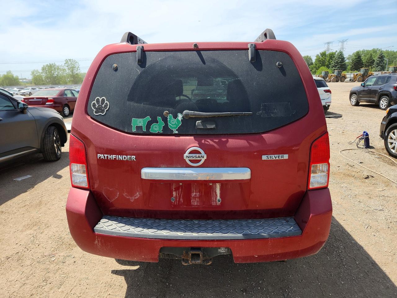 2012 Nissan Pathfinder S Red vin: 5N1AR1NB2CC608286