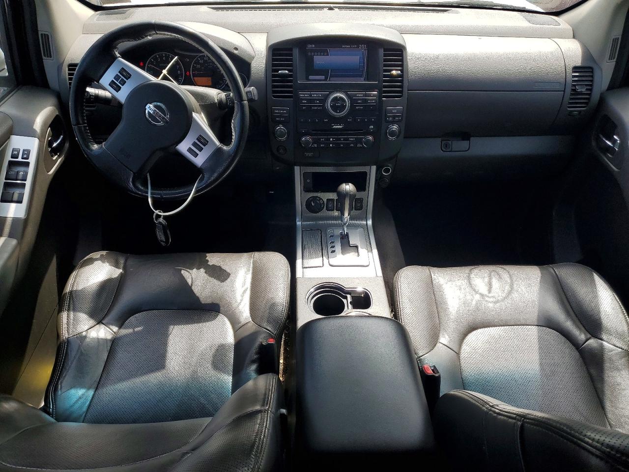 2012 Nissan Pathfinder S Silver vin: 5N1AR1NB2CC618509