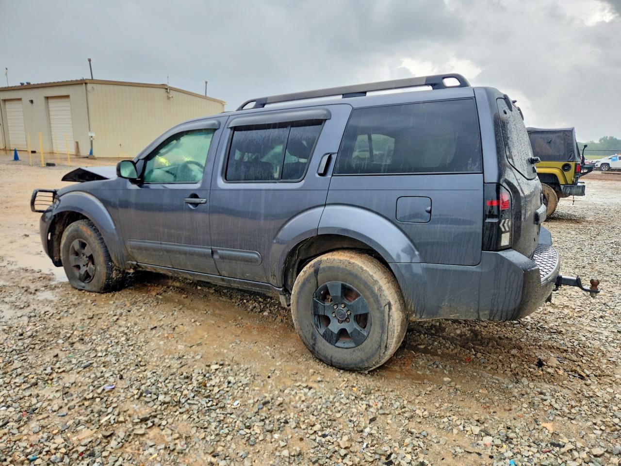 2010 Nissan Pathfinder S Charcoal vin: 5N1AR1NB3AC621397
