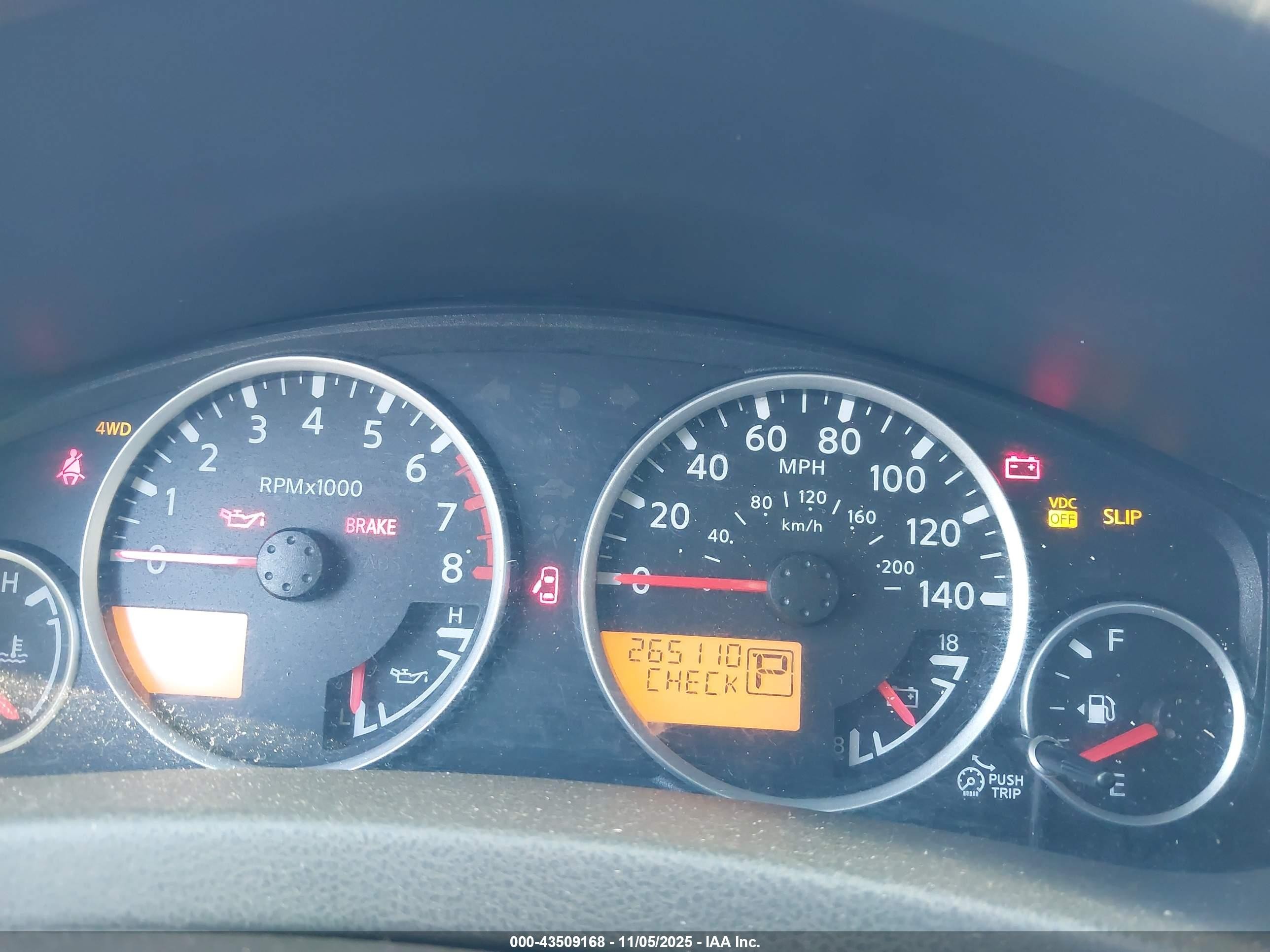 2011 Nissan Pathfinder Sv Серый vin: 5N1AR1NB3BC607212