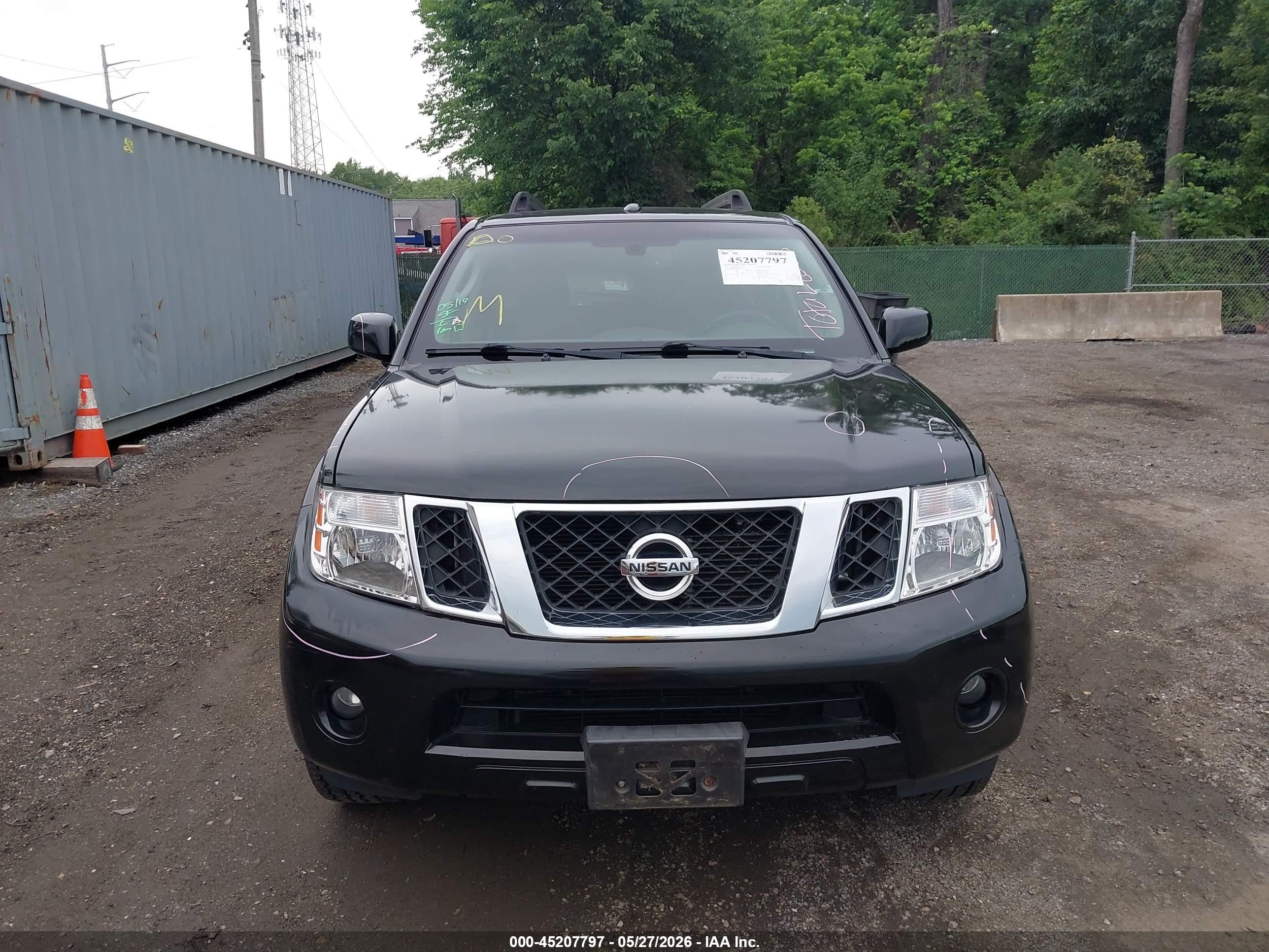 2011 Nissan Pathfinder Silver Black vin: 5N1AR1NB3BC607632