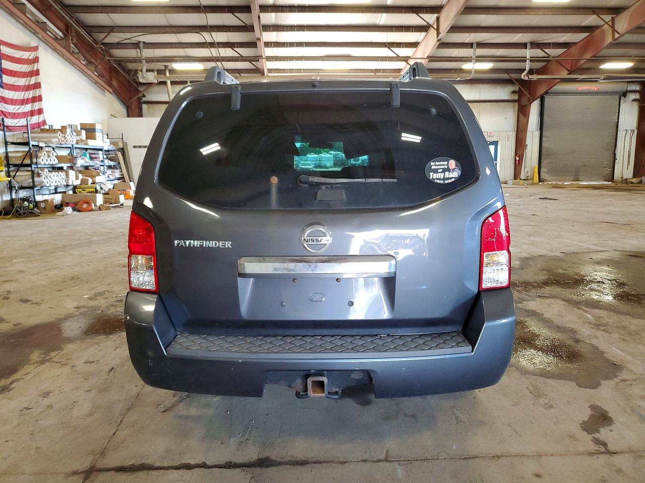 2011 Nissan Pathfinder S Charcoal vin: 5N1AR1NB3BC608425