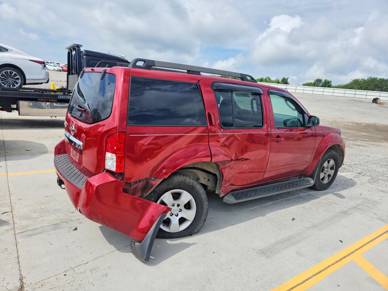 2012 Nissan Pathfinder S Red vin: 5N1AR1NB3CC609320
