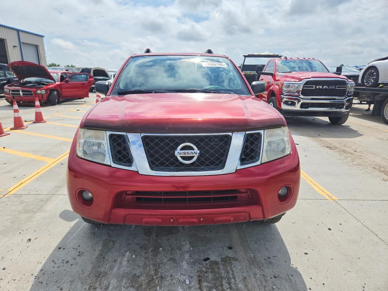 2012 Nissan Pathfinder S Red vin: 5N1AR1NB3CC609320