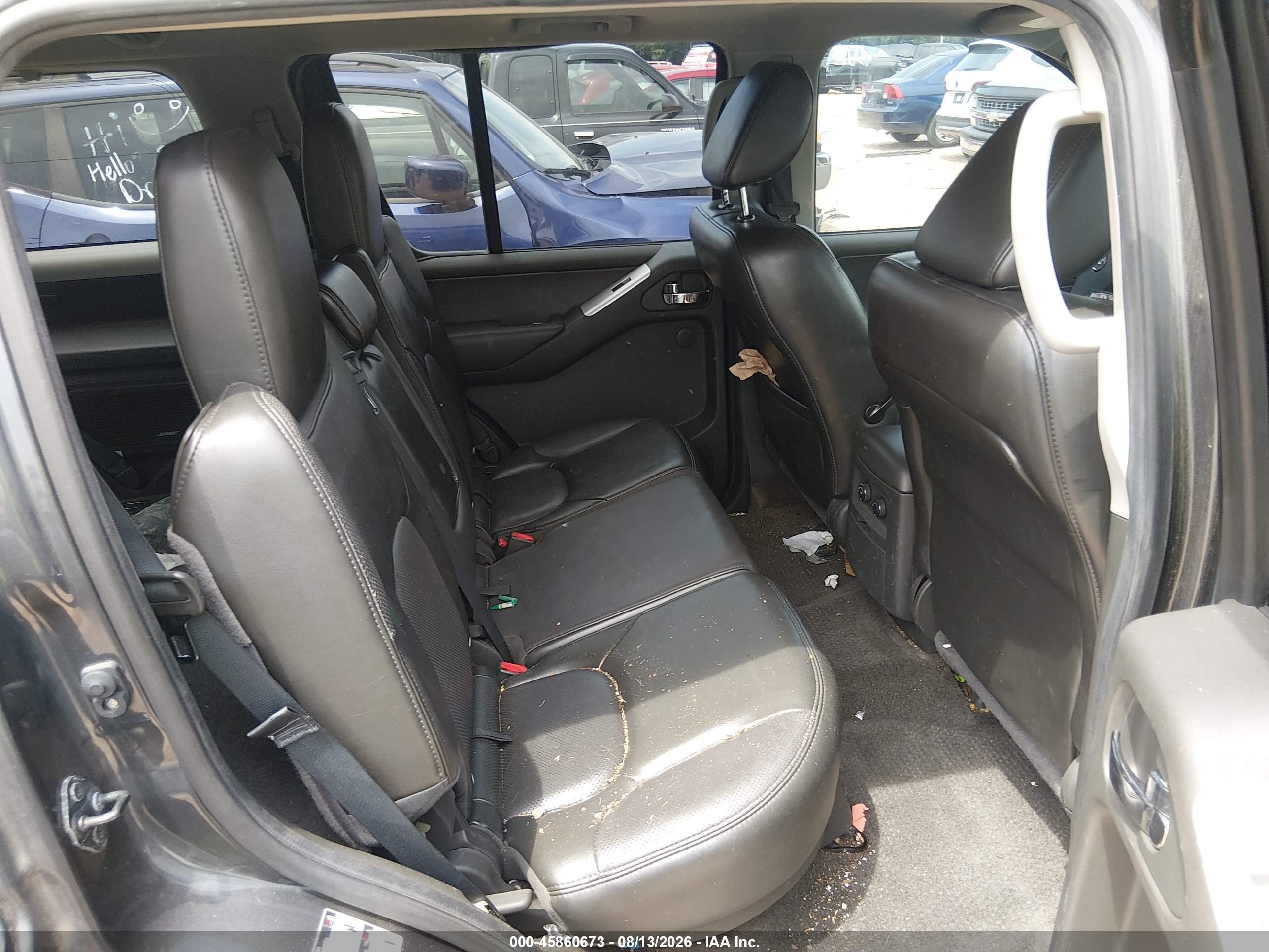 2012 Nissan Pathfinder Silver Серый vin: 5N1AR1NB3CC638865