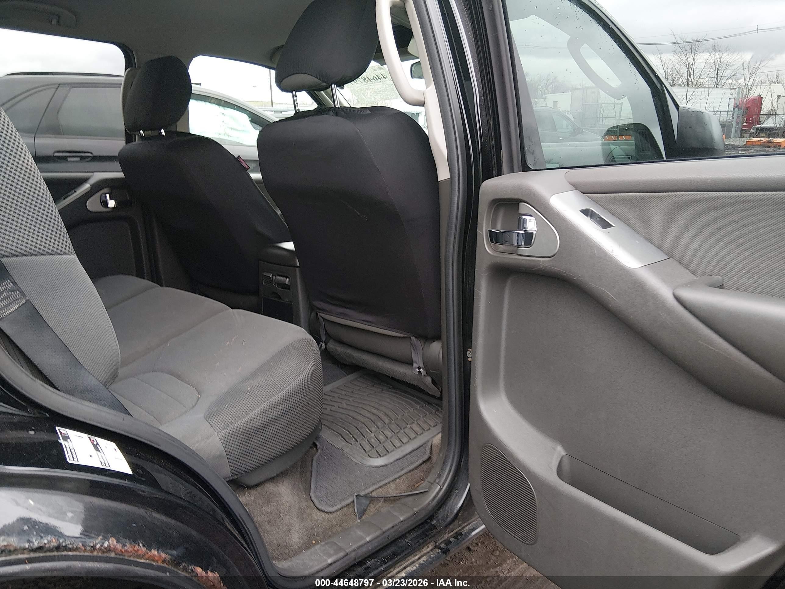 2010 Nissan Pathfinder S Black vin: 5N1AR1NB4AC625460