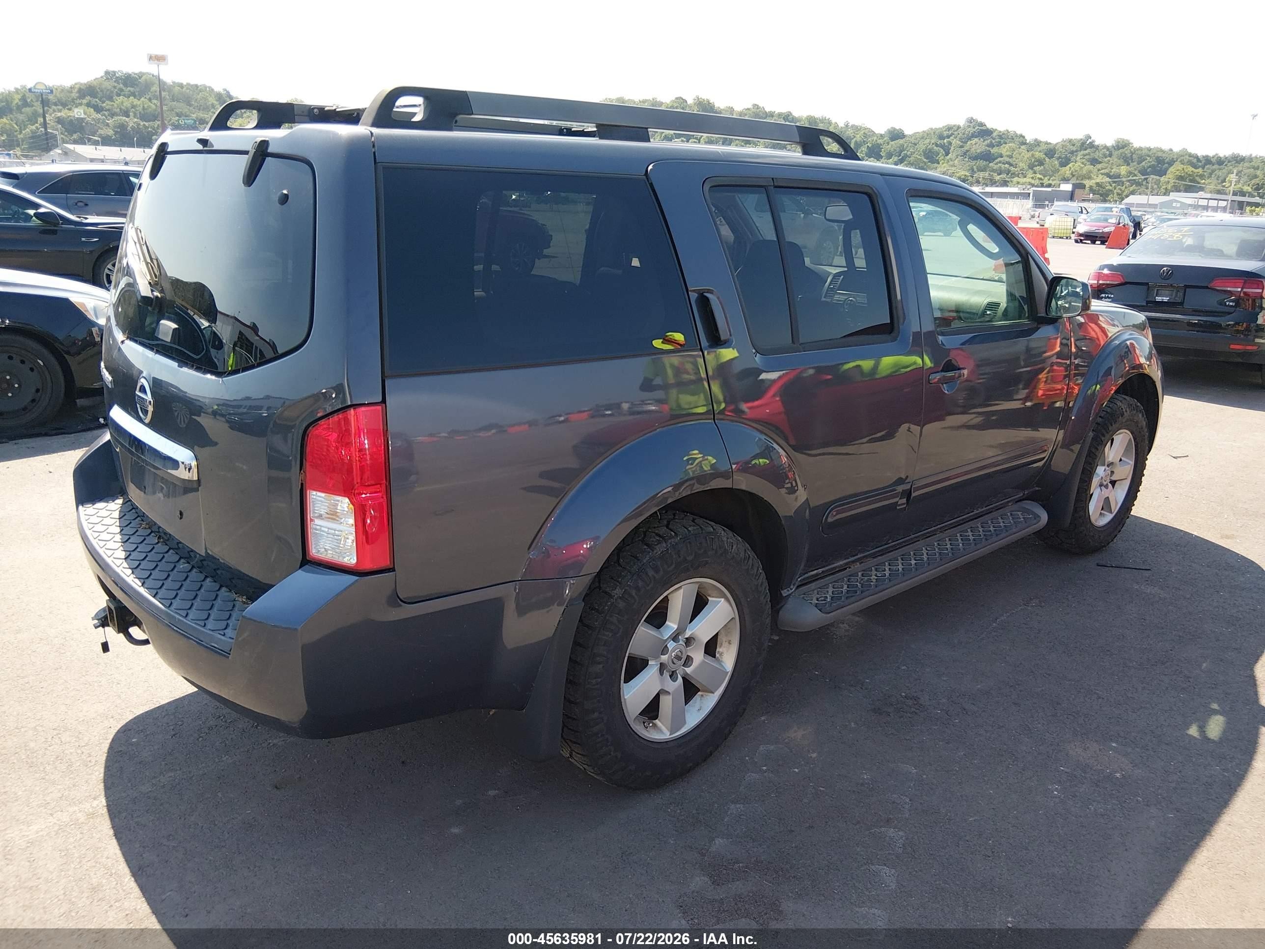 2011 Nissan Pathfinder Sv Gray vin: 5N1AR1NB4BC610443