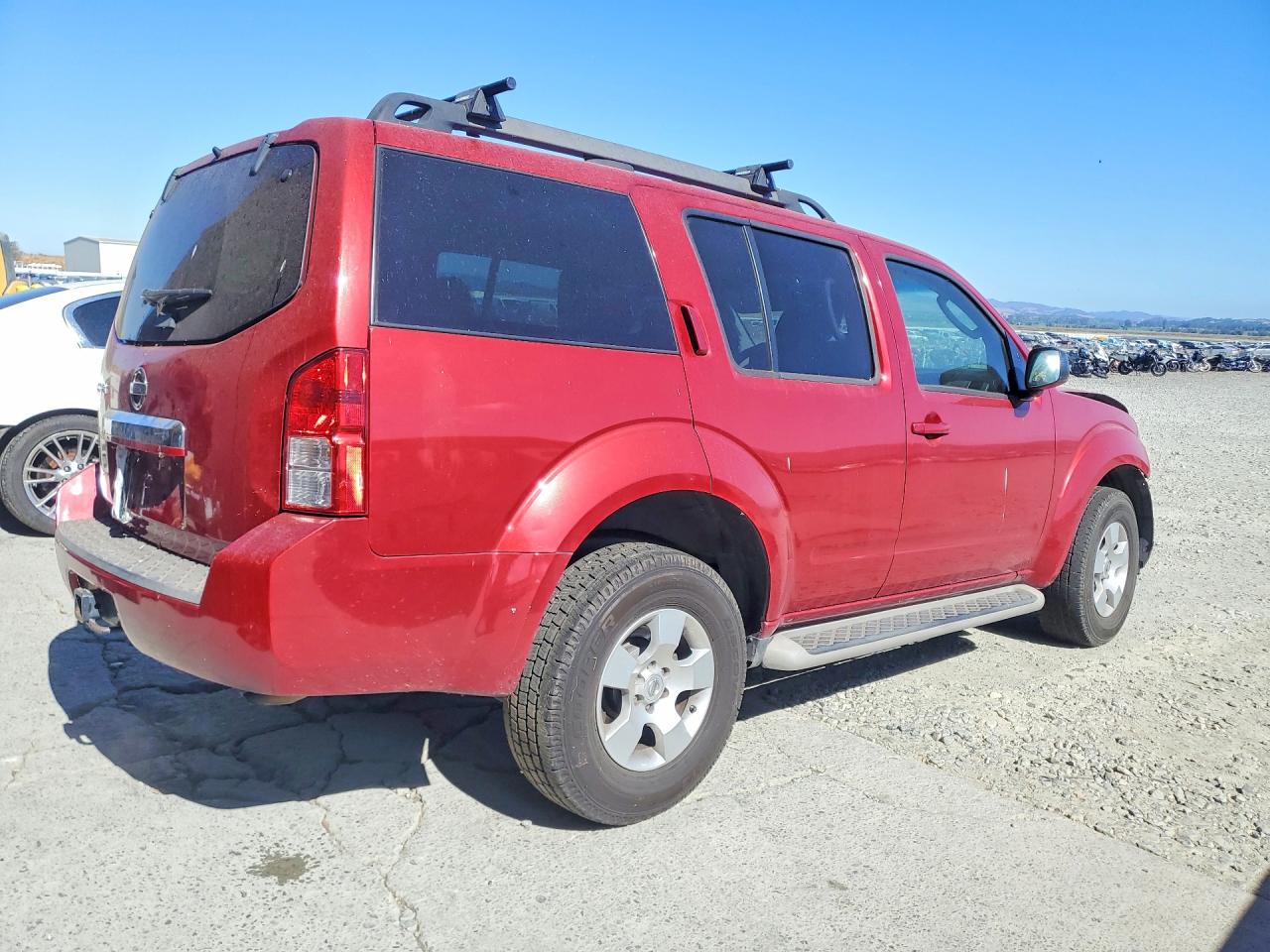 2012 Nissan Pathfinder S Red vin: 5N1AR1NB4CC606216