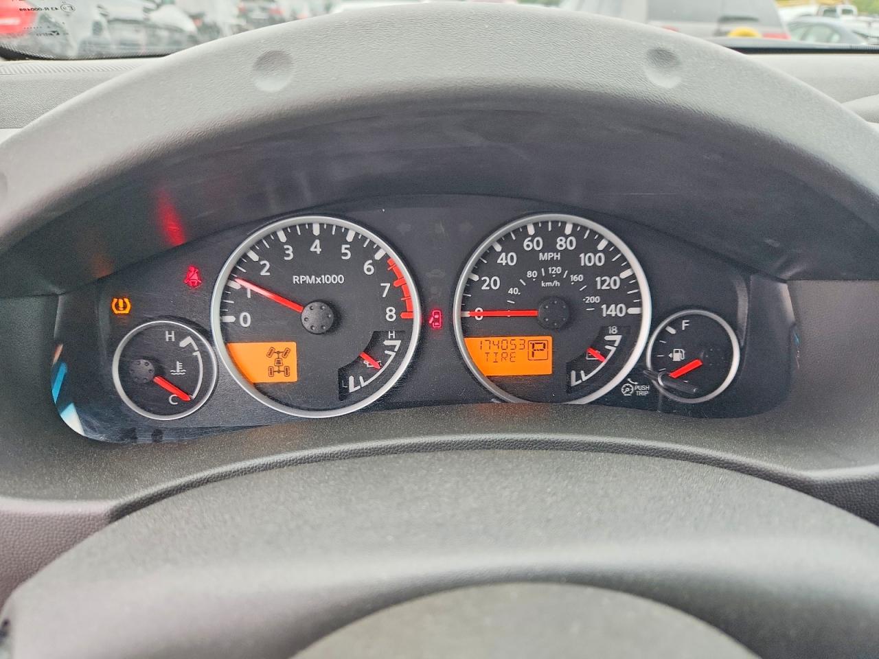 2012 Nissan Pathfinder S Black vin: 5N1AR1NB4CC608077