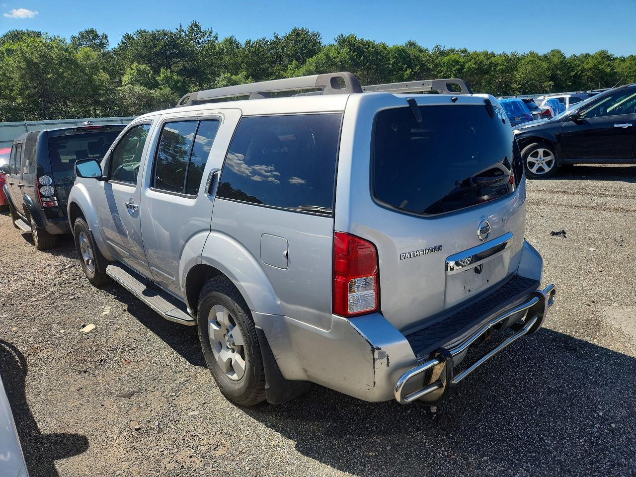 2012 Nissan Pathfinder S Silver vin: 5N1AR1NB4CC612355