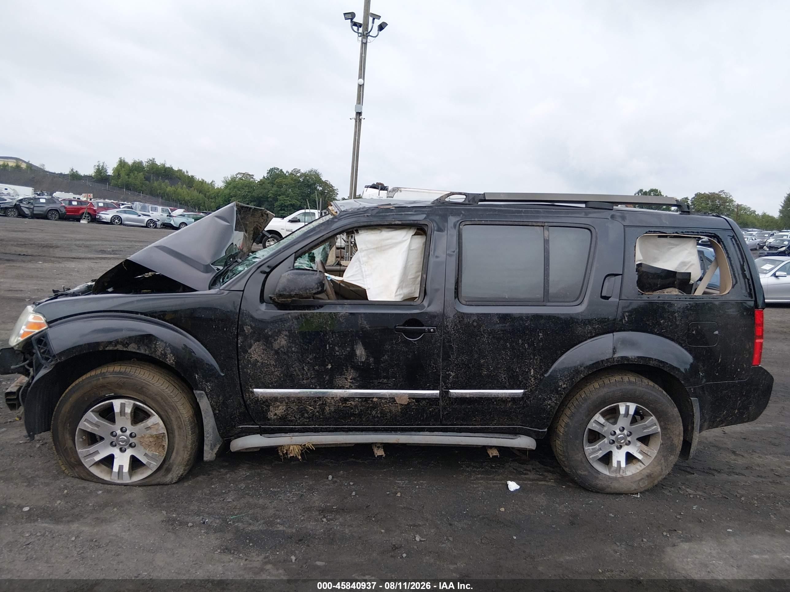 2012 Nissan Pathfinder Silver Black vin: 5N1AR1NB4CC623940