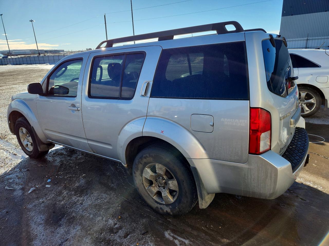 2010 Nissan Pathfinder S Silver vin: 5N1AR1NB5AC612992