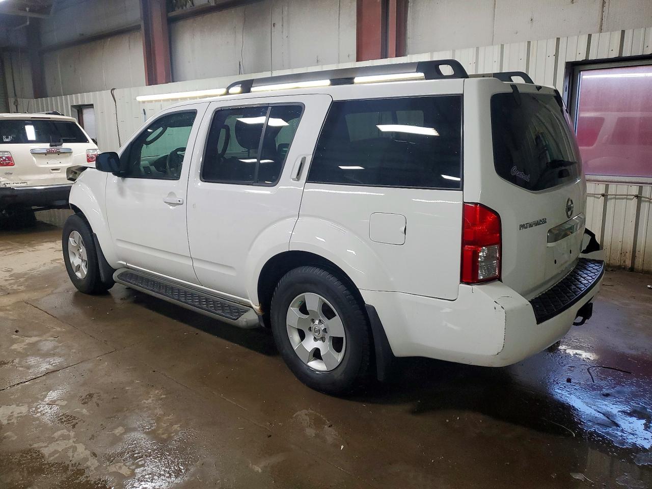 2011 Nissan Pathfinder S White vin: 5N1AR1NB5BC612489