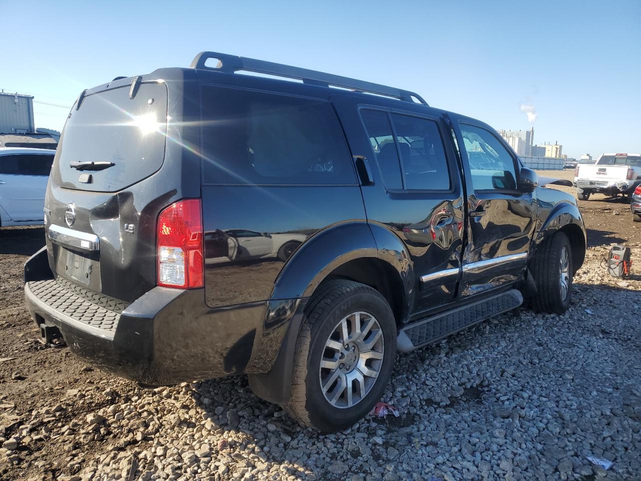 2011 Nissan Pathfinder S Black vin: 5N1AR1NB5BC615859