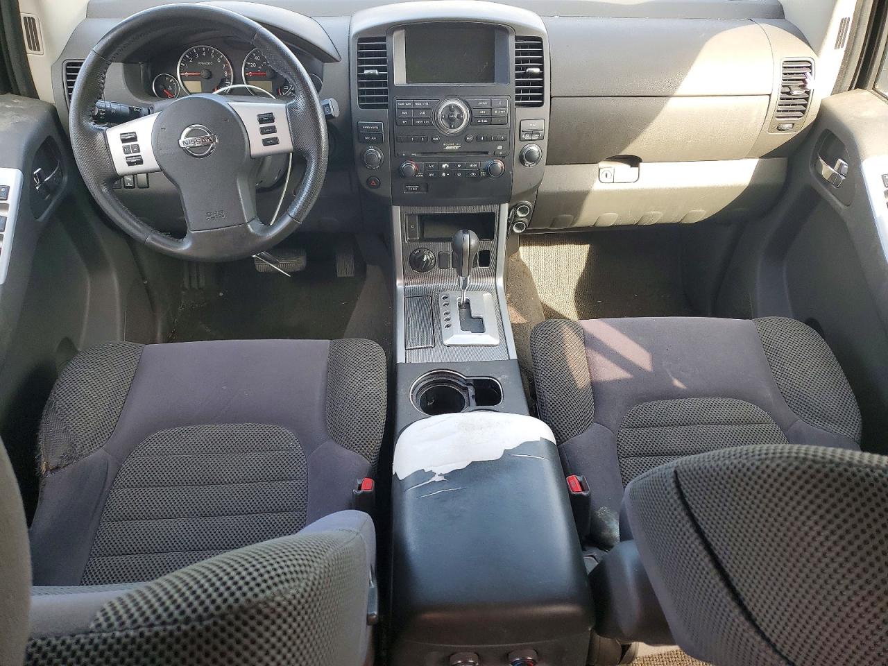 2010 Nissan Pathfinder S Silver vin: 5N1AR1NB6AC605176