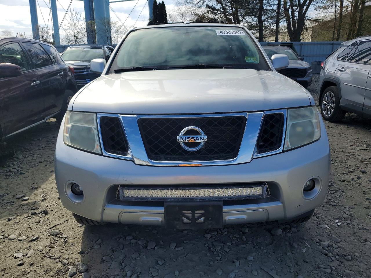 2010 Nissan Pathfinder S Silver vin: 5N1AR1NB6AC605176