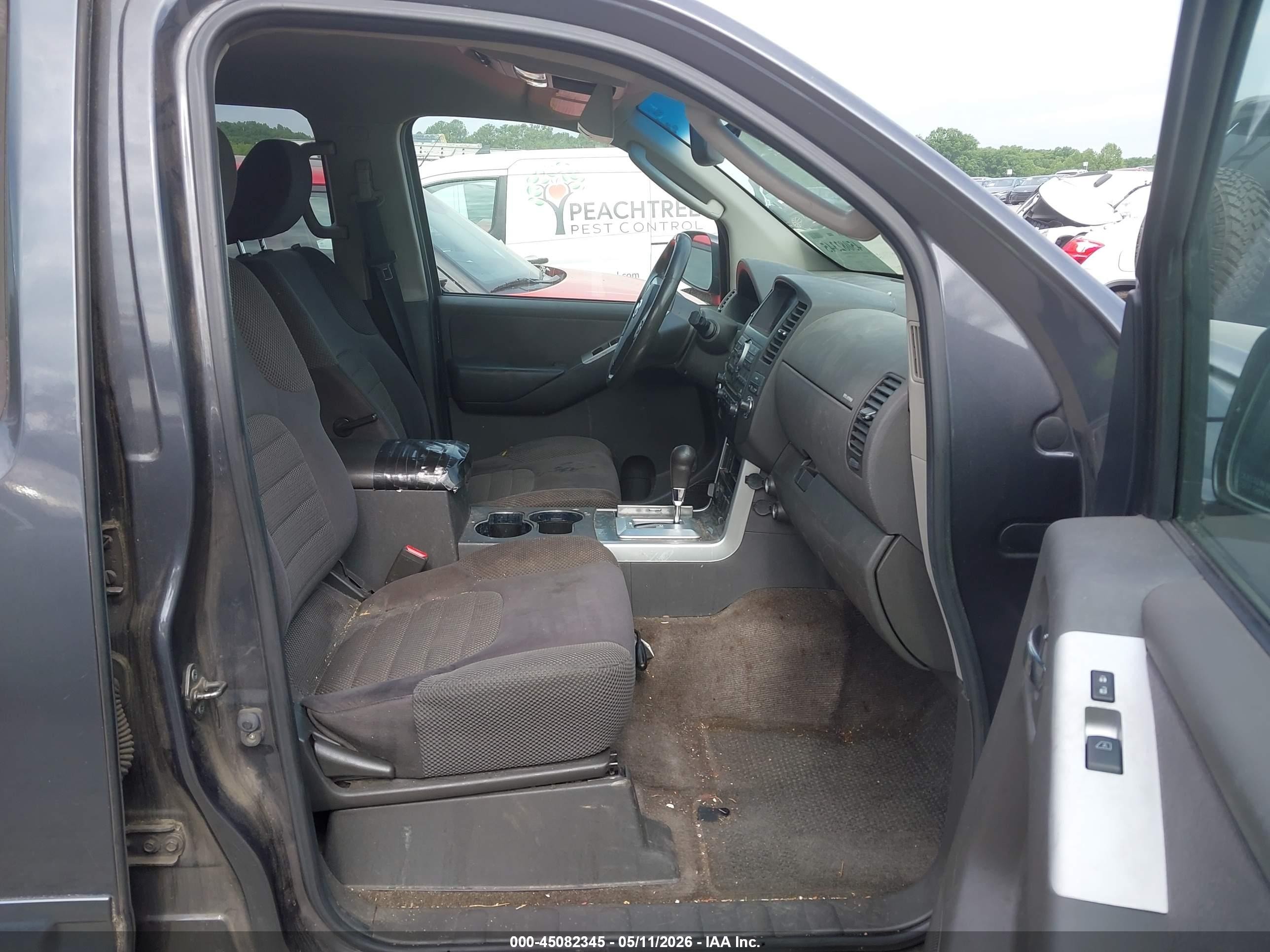 2011 Nissan Pathfinder Sv Gray vin: 5N1AR1NB6BC604112