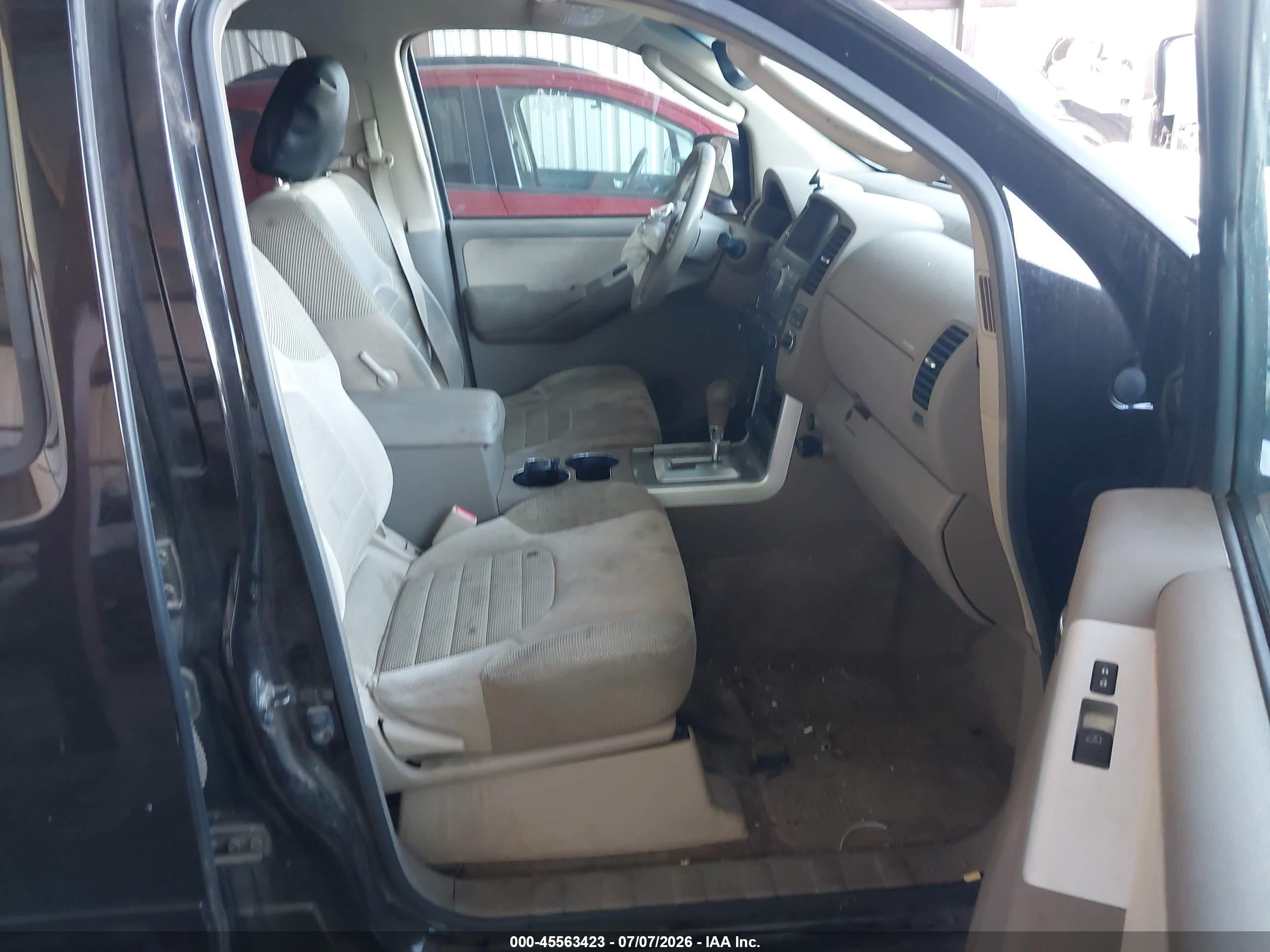 2011 Nissan Pathfinder Sv Black vin: 5N1AR1NB6BC604997