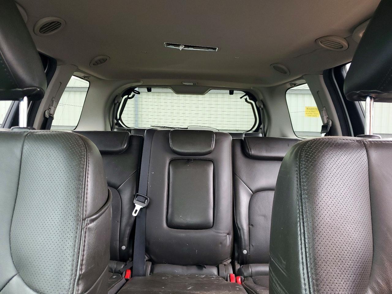2011 Nissan Pathfinder S Silver vin: 5N1AR1NB6BC619161