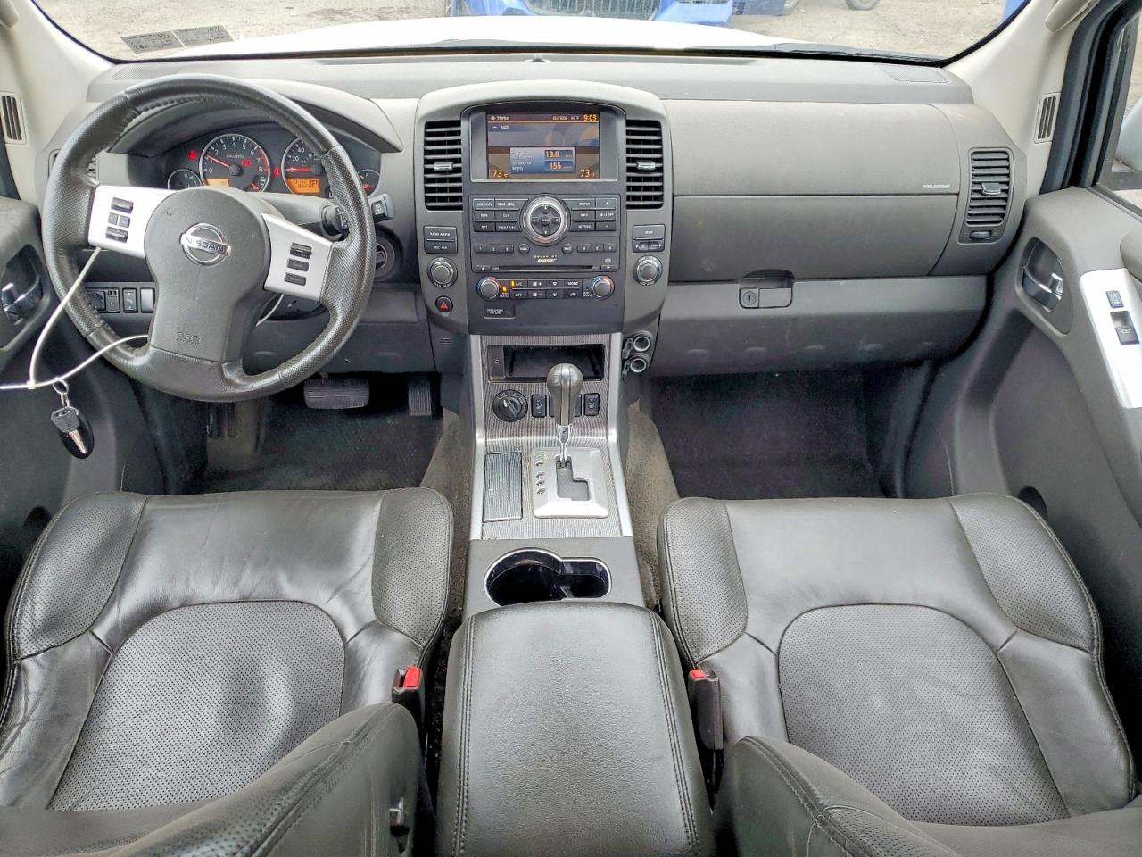 2011 Nissan Pathfinder S Silver vin: 5N1AR1NB6BC619161