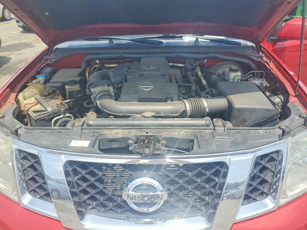 2012 Nissan Pathfinder S Red vin: 5N1AR1NB6CC601938