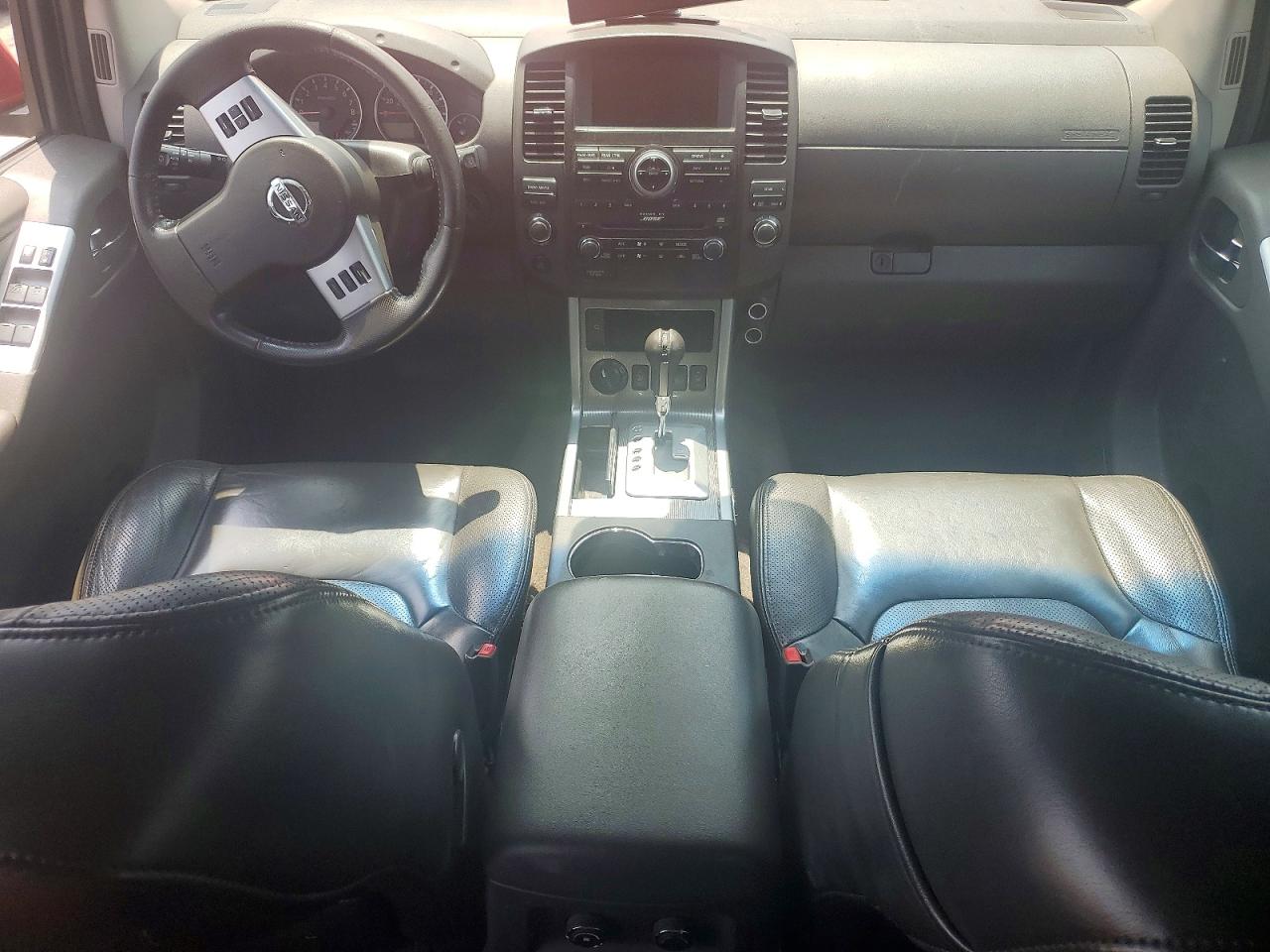 2012 Nissan Pathfinder S Red vin: 5N1AR1NB6CC601938