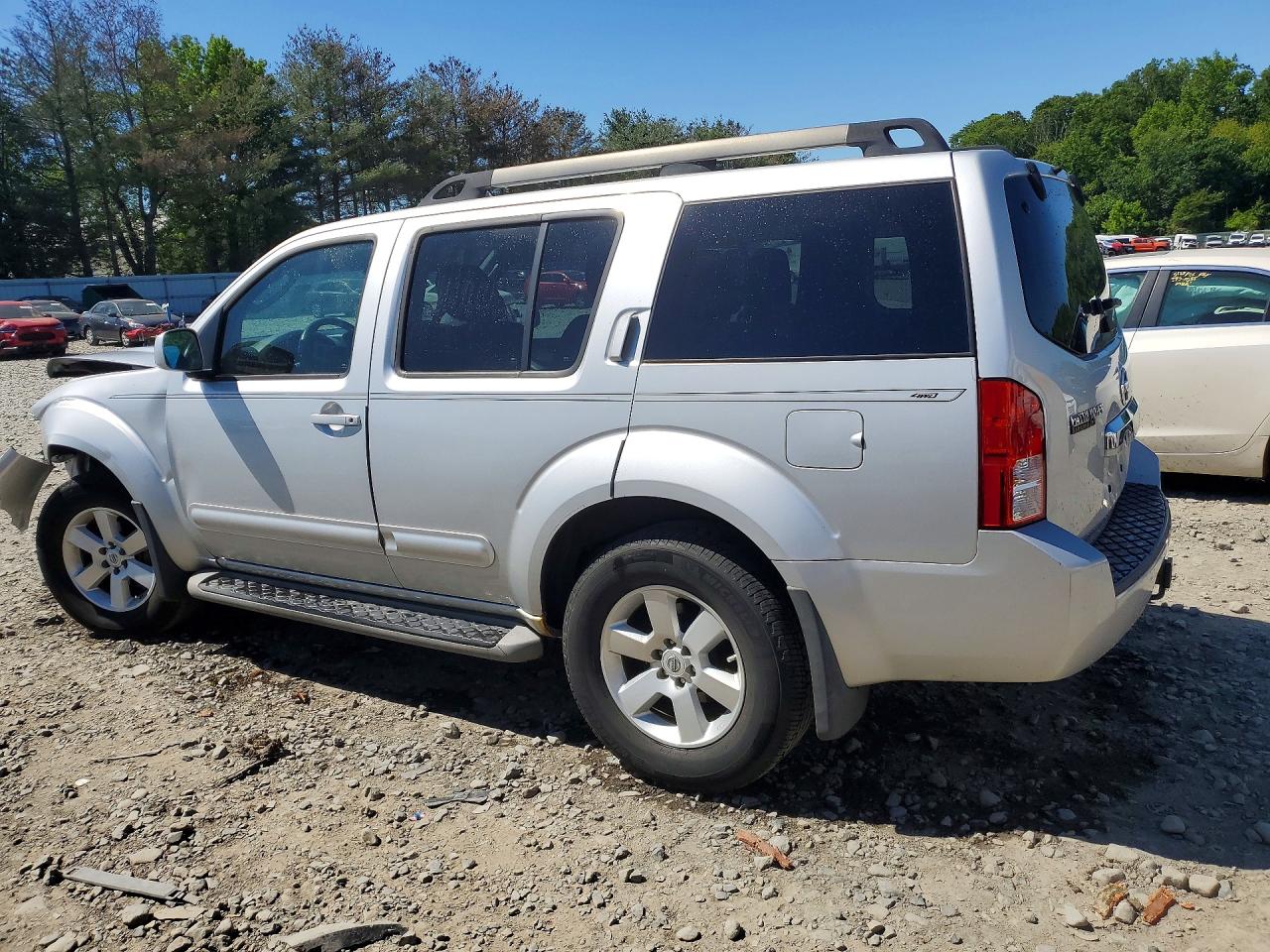 2012 Nissan Pathfinder S Silver vin: 5N1AR1NB6CC615984