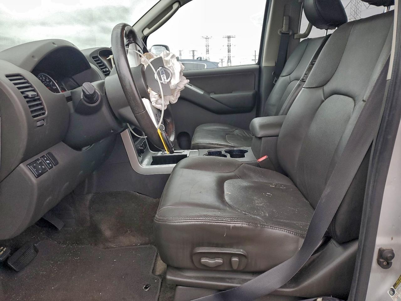 2012 Nissan Pathfinder S Silver vin: 5N1AR1NB6CC632347