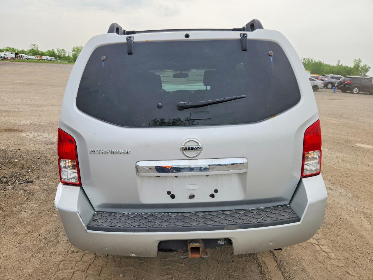 2012 Nissan Pathfinder S Silver vin: 5N1AR1NB6CC634146
