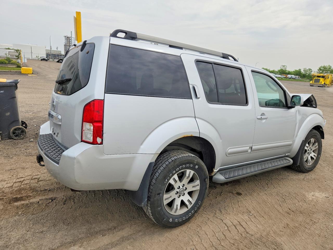 2012 Nissan Pathfinder S Silver vin: 5N1AR1NB6CC634146