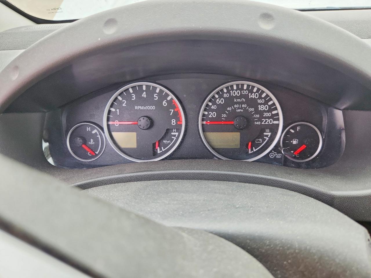 2012 Nissan Pathfinder S Silver vin: 5N1AR1NB6CC634146