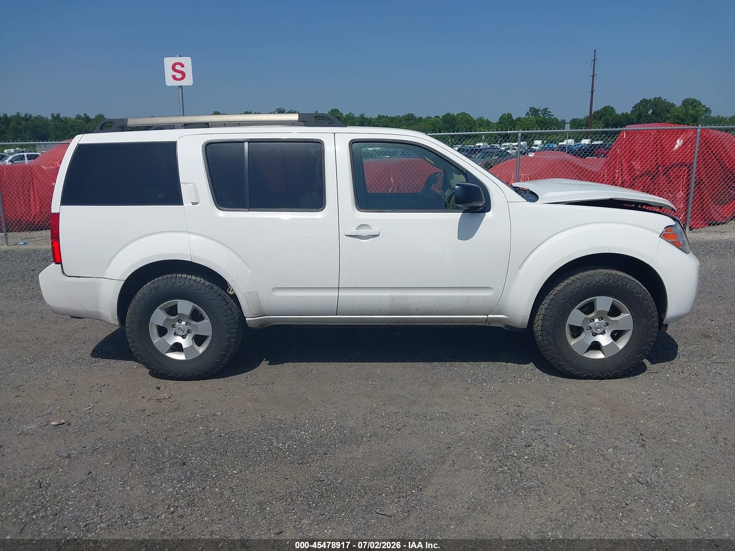 2012 Nissan Pathfinder S White vin: 5N1AR1NB6CC639654