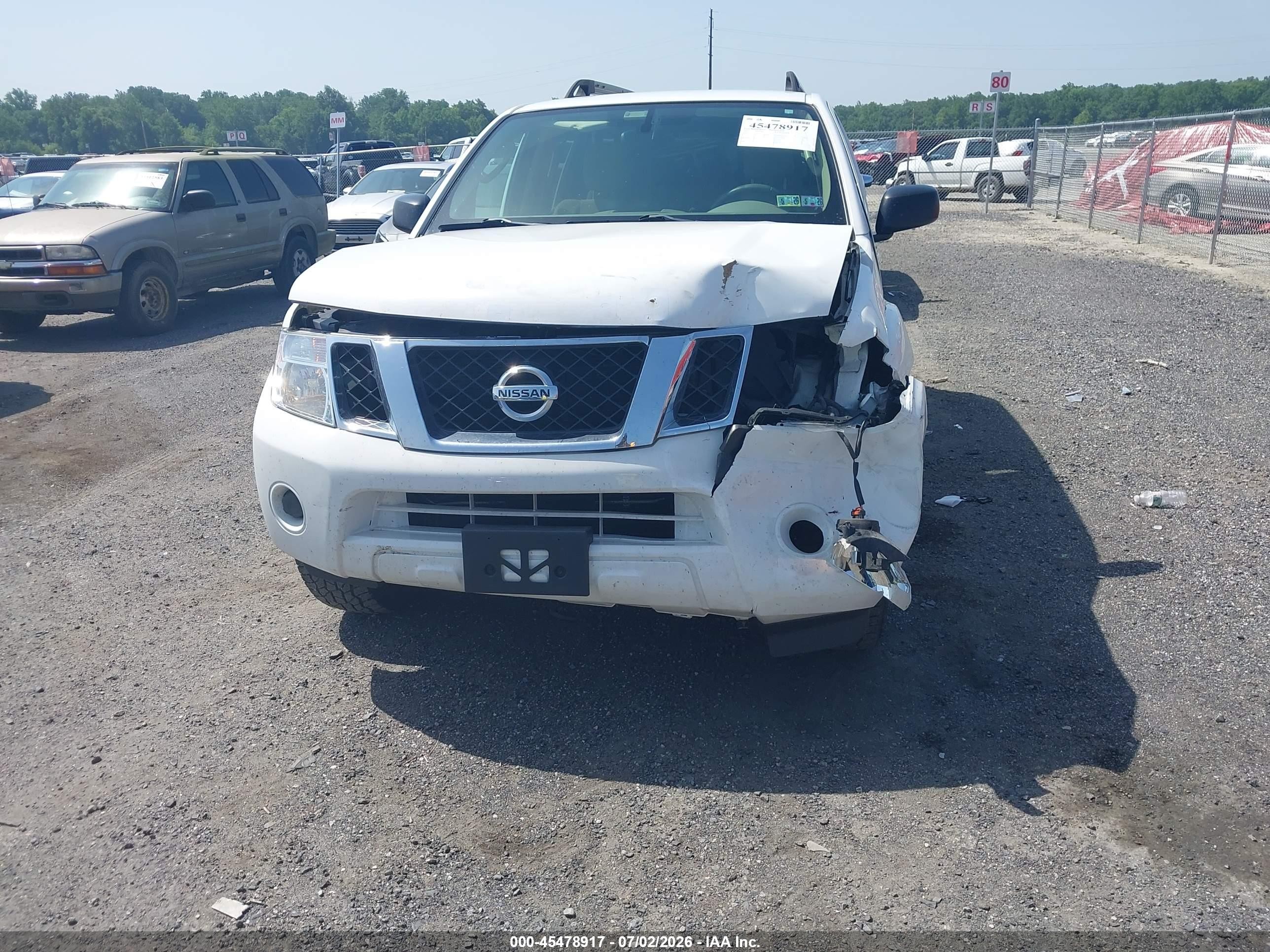 2012 Nissan Pathfinder S White vin: 5N1AR1NB6CC639654