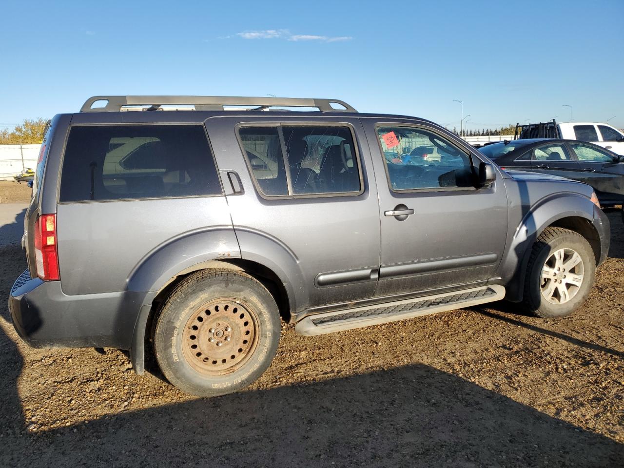 2010 Nissan Pathfinder S Silver vin: 5N1AR1NB7AC626781