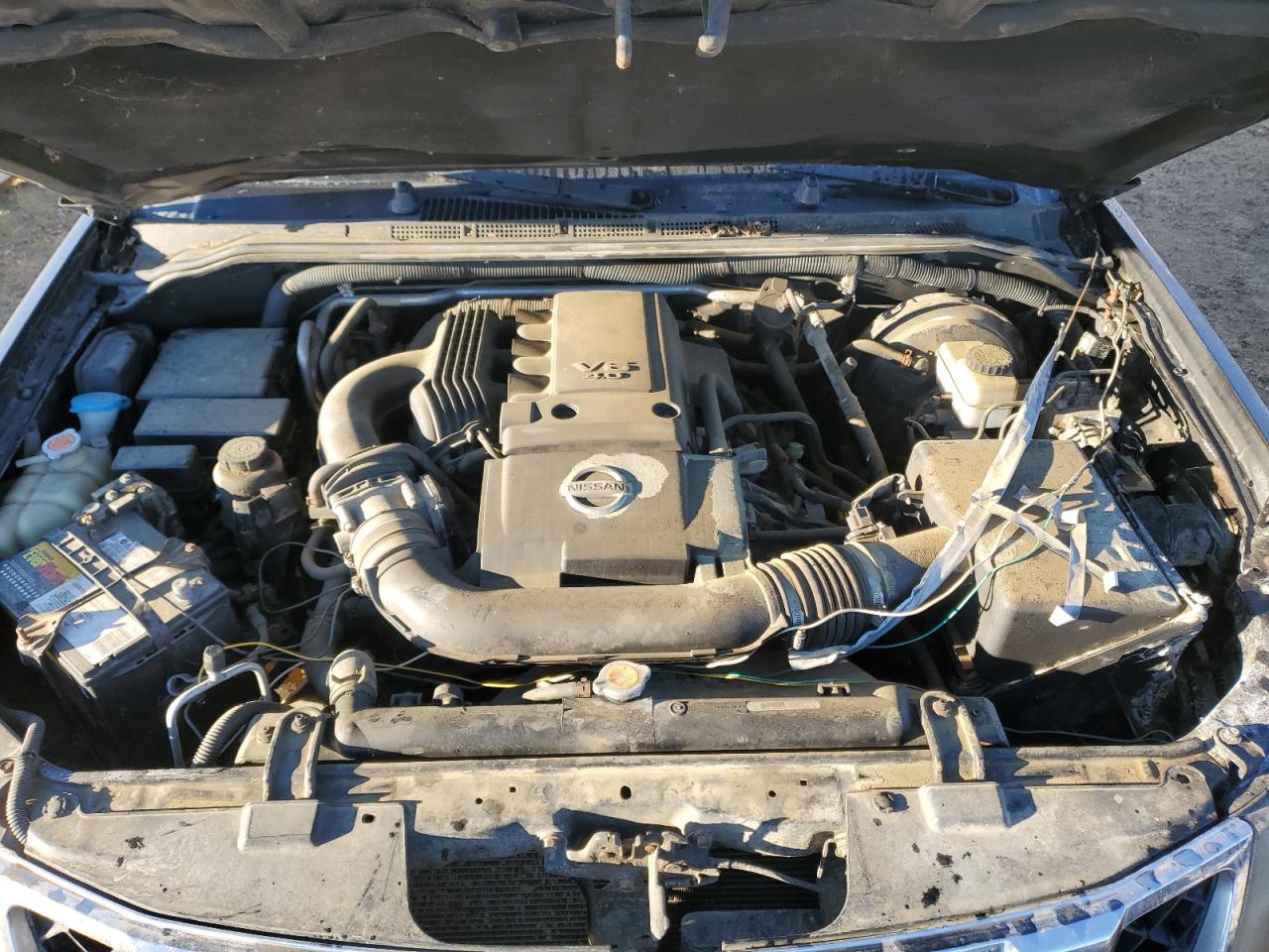 2010 Nissan Pathfinder S Silver vin: 5N1AR1NB7AC626781