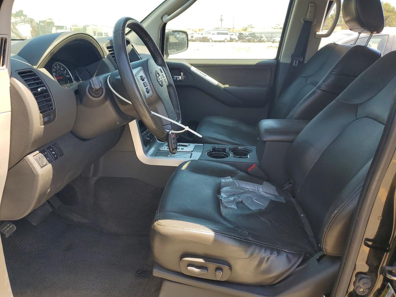 2011 Nissan Pathfinder S Black vin: 5N1AR1NB7BC606712