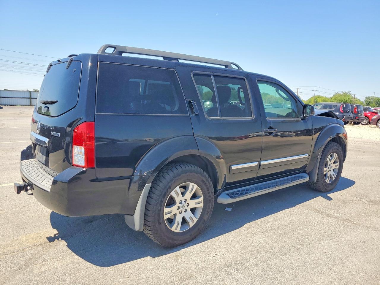 2011 Nissan Pathfinder S Black vin: 5N1AR1NB7BC606712
