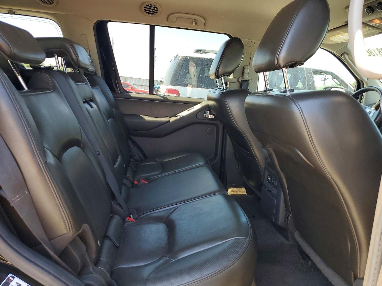 2011 Nissan Pathfinder S Black vin: 5N1AR1NB7BC606712