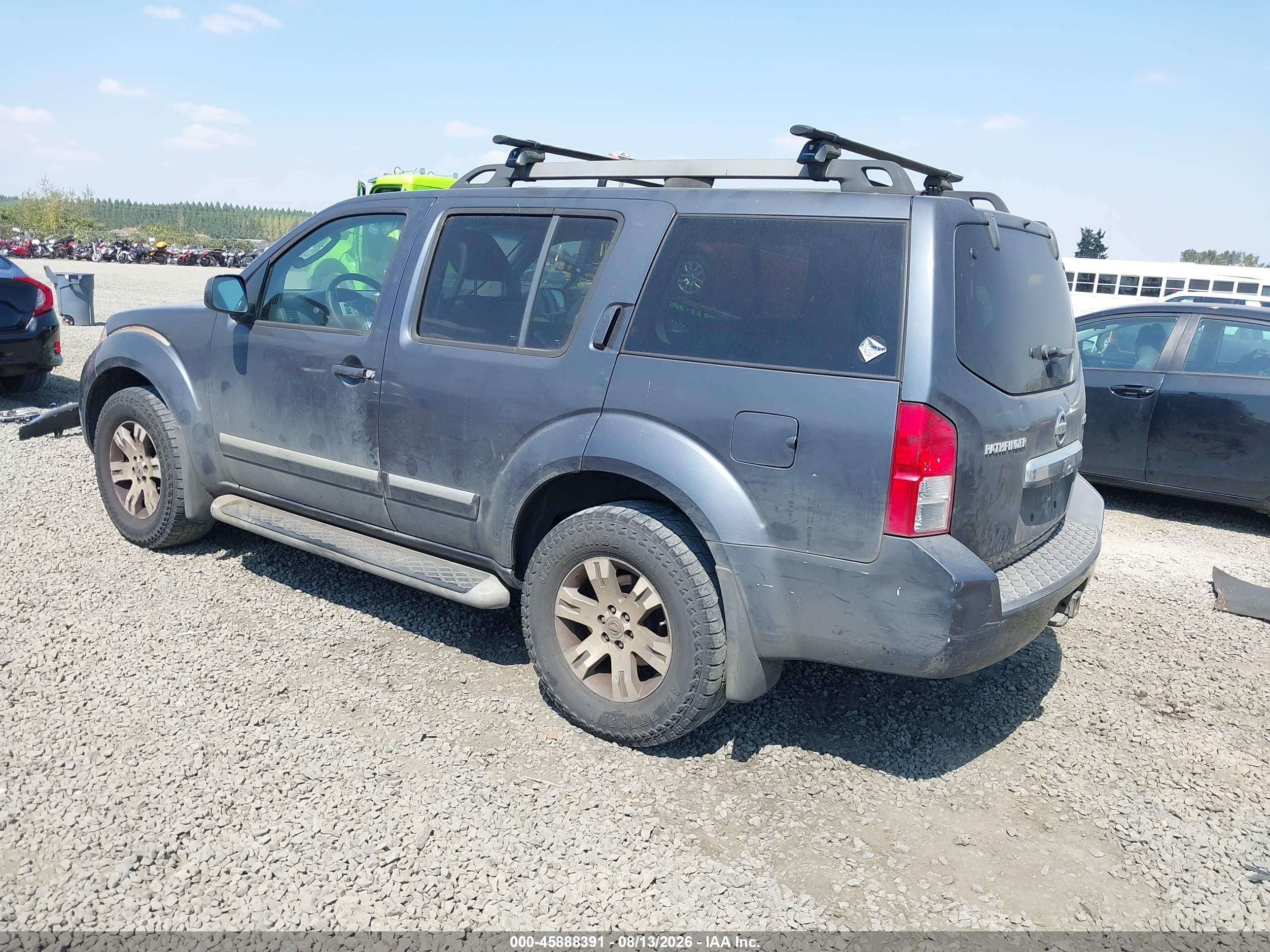 2011 Nissan Pathfinder Silver Gray vin: 5N1AR1NB7BC621016