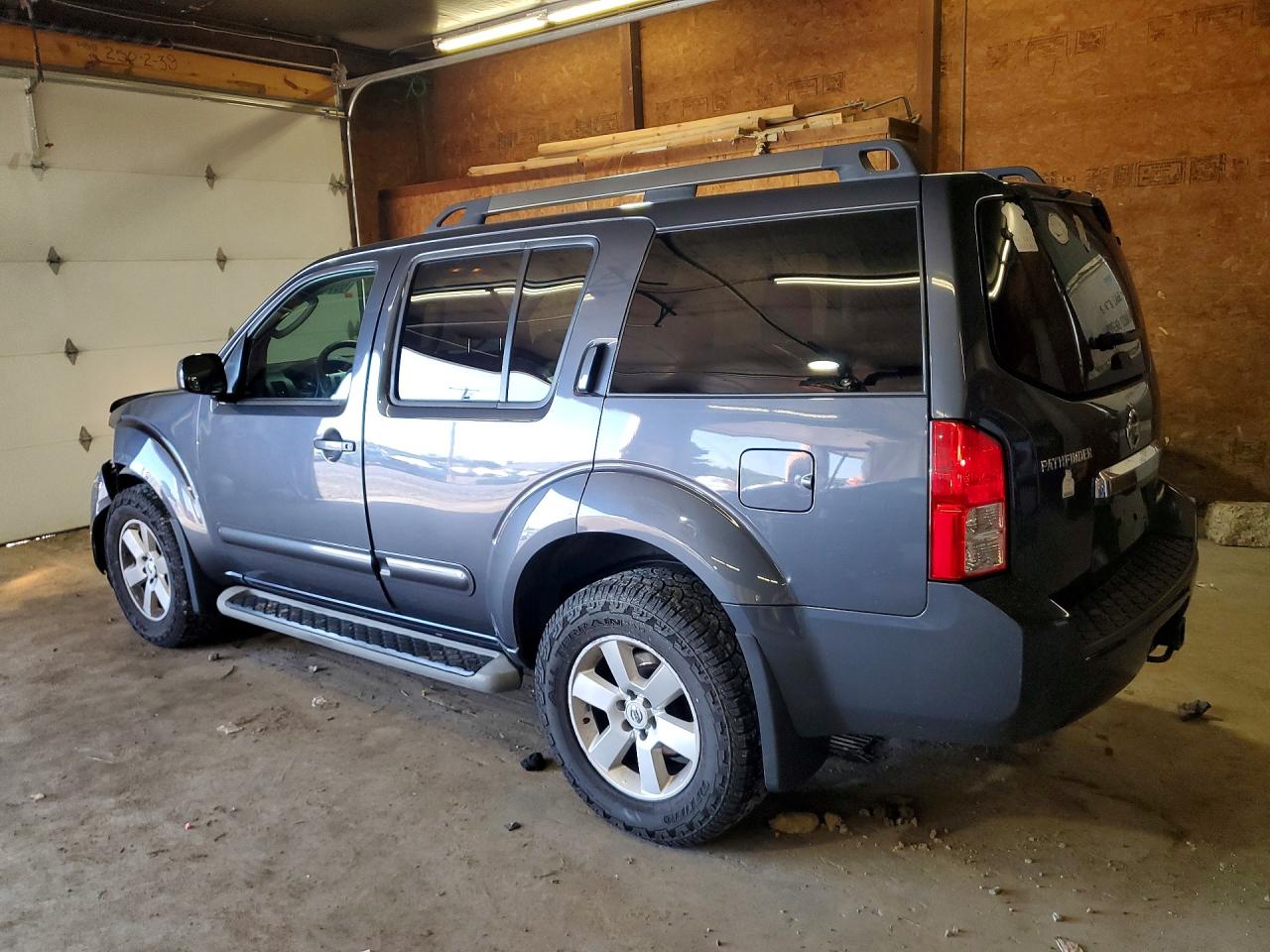 2012 Nissan Pathfinder Gray vin: 5N1AR1NB7CC601401