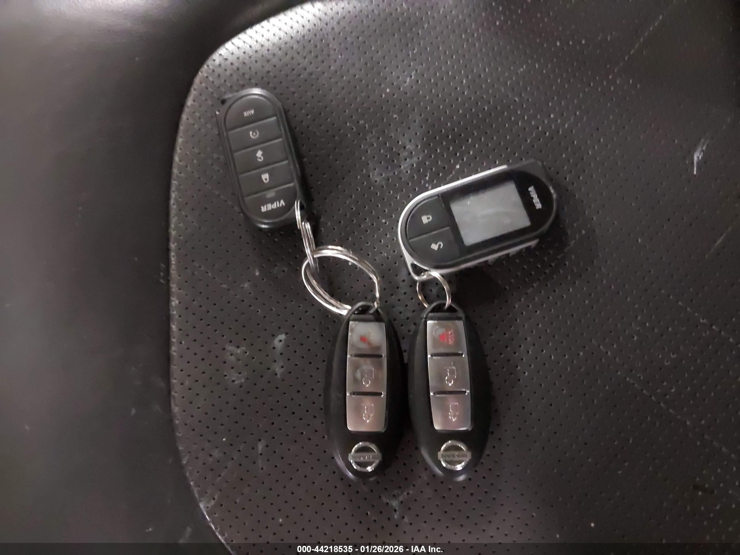 2012 Nissan Pathfinder Le Серебряный vin: 5N1AR1NB7CC607960