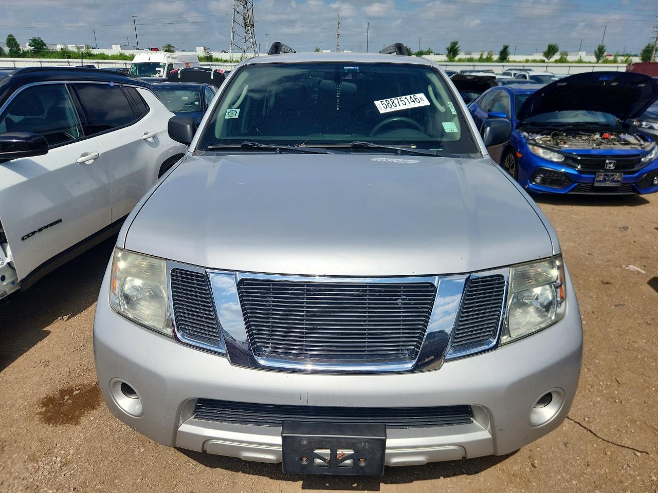 2012 Nissan Pathfinder S Silver vin: 5N1AR1NB7CC628890