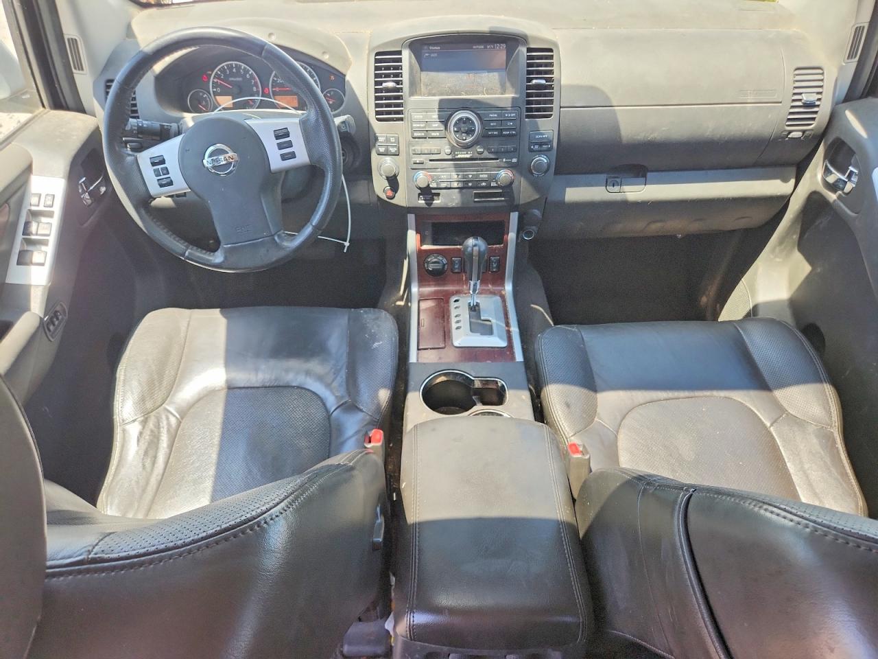 2012 Nissan Pathfinder S Silver vin: 5N1AR1NB7CC632812