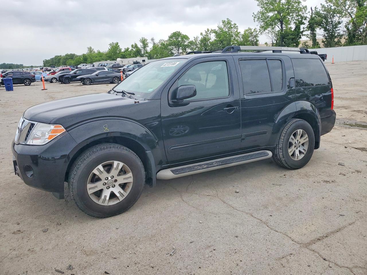 2010 Nissan Pathfinder S Black vin: 5N1AR1NB8AC607379