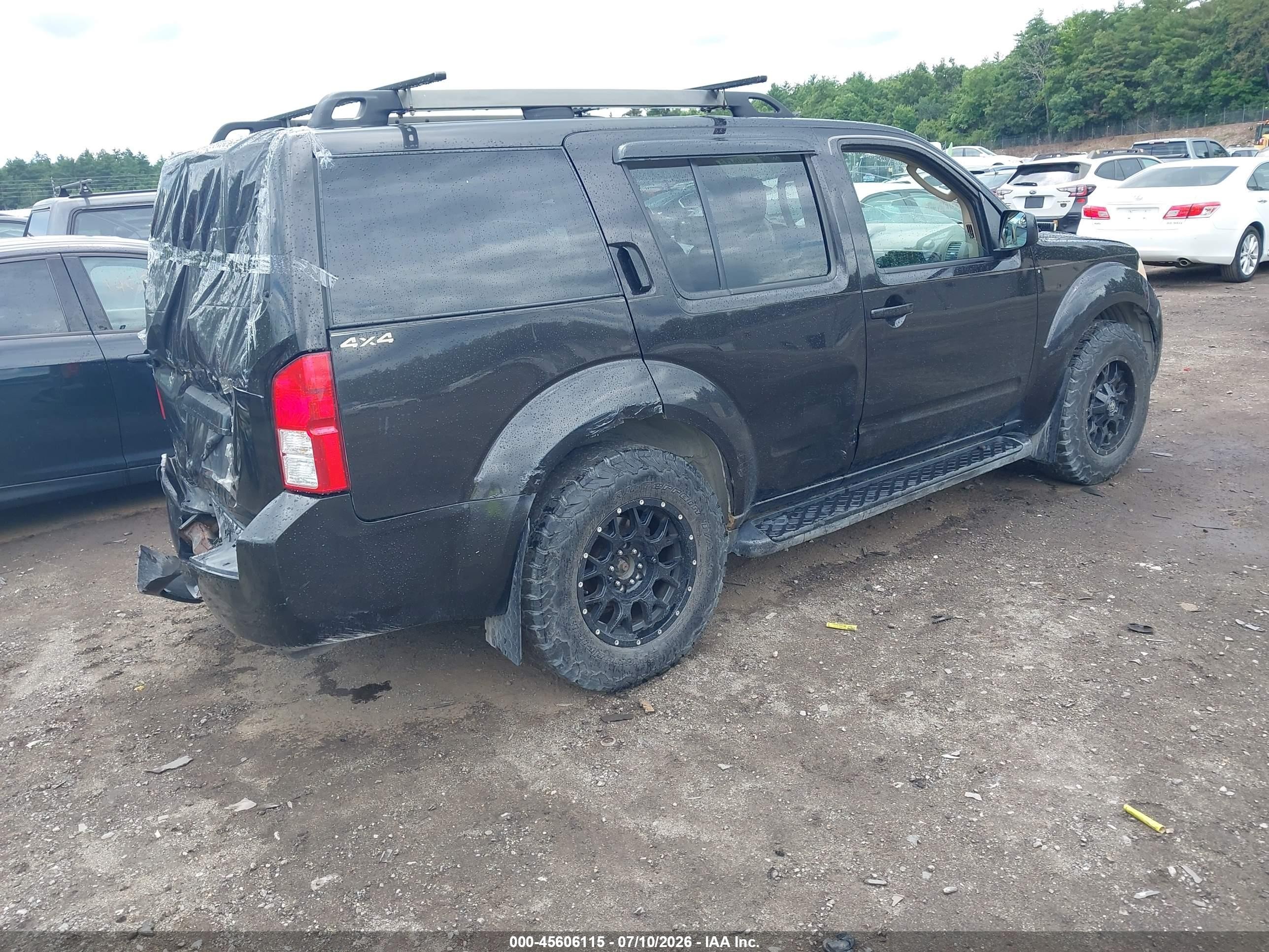 2011 Nissan Pathfinder S Black vin: 5N1AR1NB8BC625043