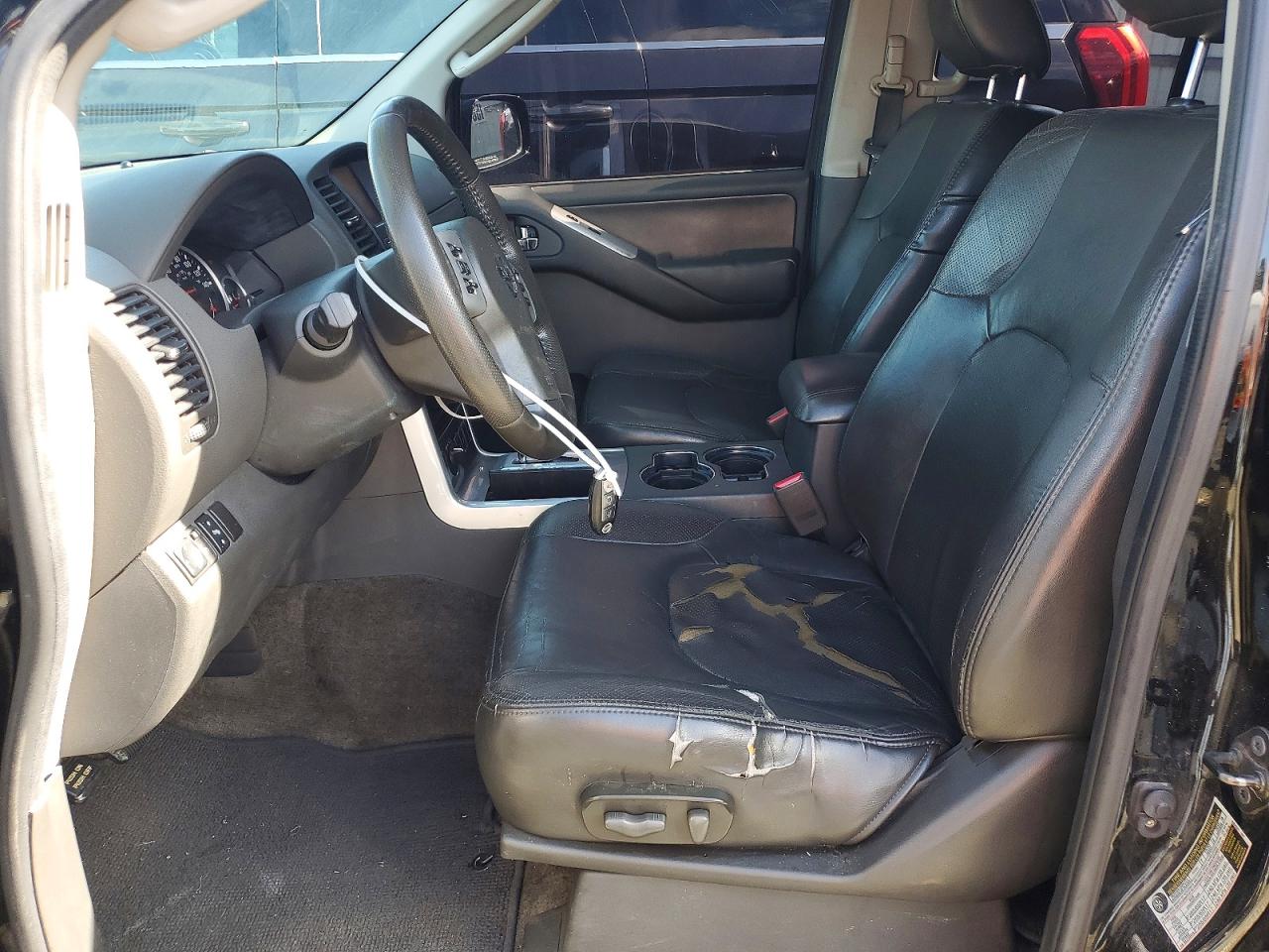 2011 Nissan Pathfinder S Black vin: 5N1AR1NB8BC629321
