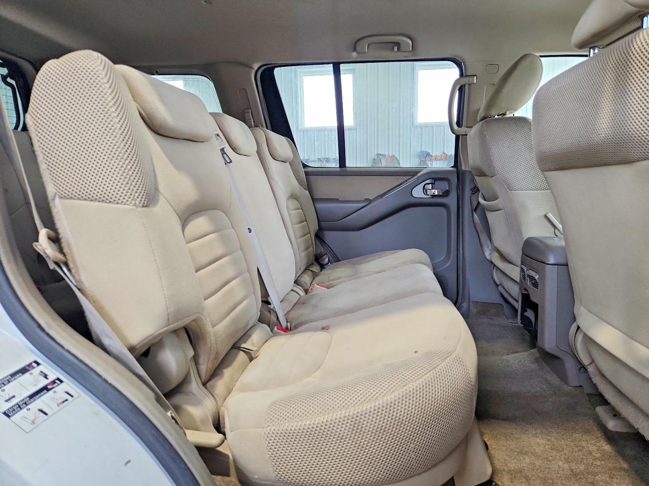 2011 Nissan Pathfinder S White vin: 5N1AR1NB8BC630601